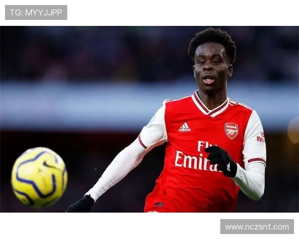 萨卡的成长之路：从青涩少年到英超明星的奋斗历程与心路历程